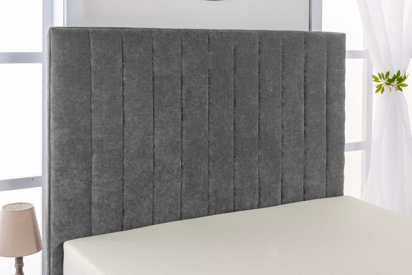 Grey Velvet Ottoman Storage Bed (Gas Lift), Sleep Factorys Ferrera Grey Naples Velvet Modern Bed - 4ft Small Double (120 x 190 cm) with Memory Sprung Mattress