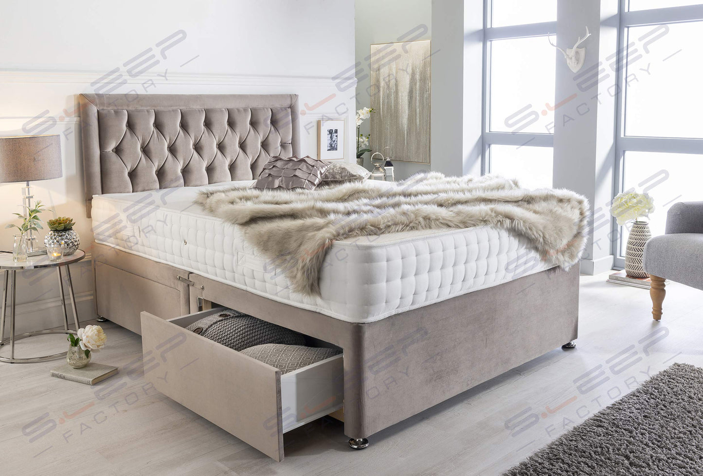 Sleep Factory's Luxury Divan Bed Set in Pebble Plush with Chesterfield Bumper Headboard and Memory Sprung Mattress 6.0FT (Super King) 4 Drawers