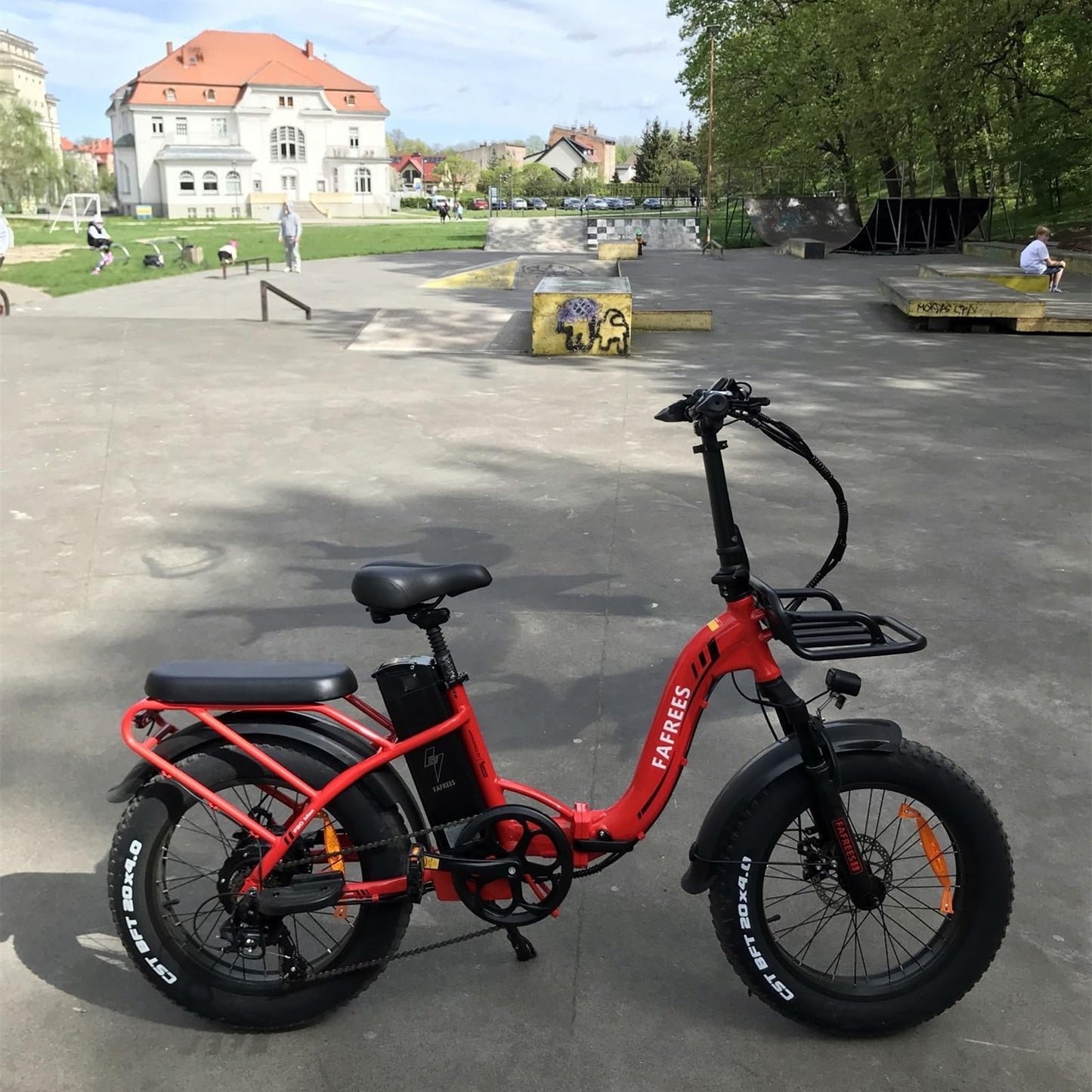 Fafrees F20 MAX Electric Bikes, 20 * 4.0inch Fatbike Fold Electric Bicycle, 48V 22.5Ah Battery Ebike, Range 80-140KM, Front Basket, Electric Mountain Bike for Adults