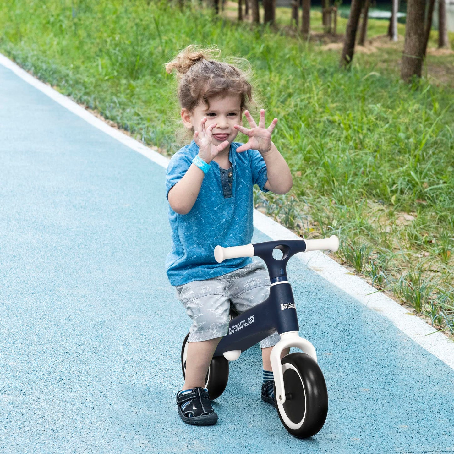 AIYAPLAY Baby Balance Bike Children Bike Without Pedals w/Adjustable Seat, for Toddlers, Ages 1.5-3 Years up to 25kg